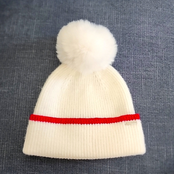 NWOT, Steve Madden Unisex White Winter Knit Beanie Cherry Red Strip Pom, sz O/S - Picture 1 of 11
